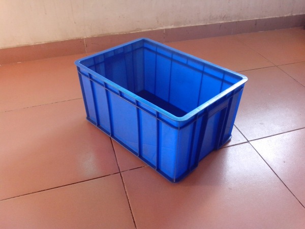 UNIVERSAL PLASTIC BOXES