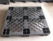 LIGHTWEIGHT ECONOMY EXPORT BLACK  PLASTIC PALLETS