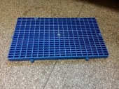 Medical Supplies Dunnage Plastic Racks